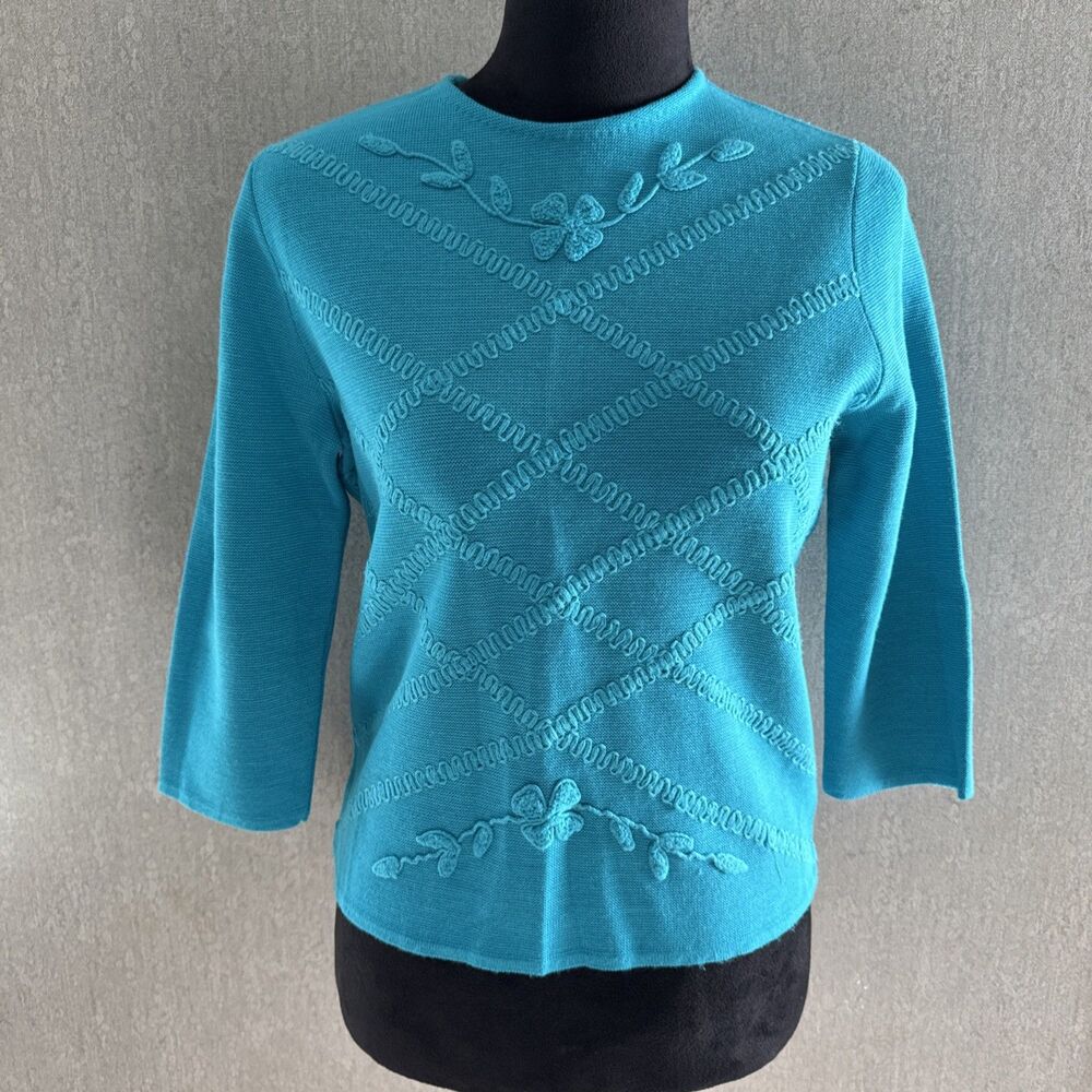 Vintage 1970s Helen Harper Turquoise Knit Top Textured Diamond Lattice Floral